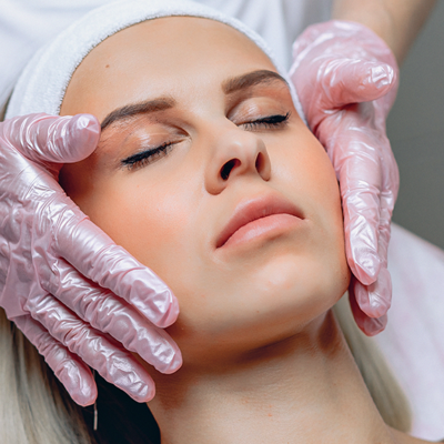 Harmonização facial: entenda como funciona o procedimento que todos estão fazendo!